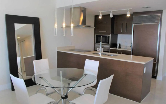 Icon Brickell
