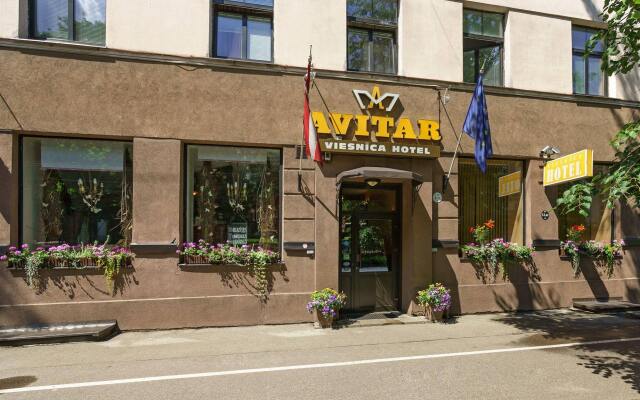 Hotel Avitar вид на фасад