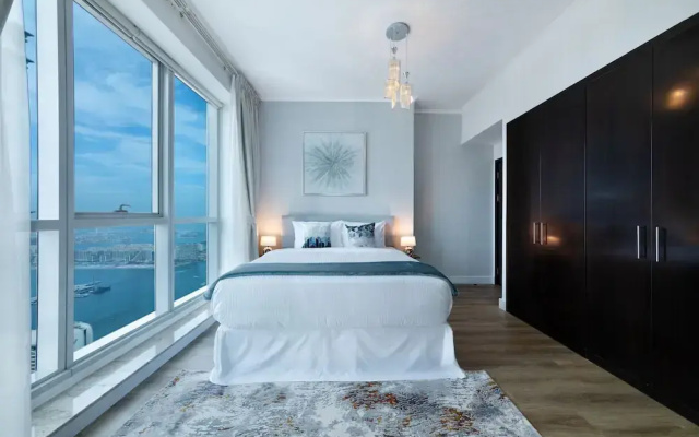 Maison Privee - High-Floor Trendy Apt w/ Marina, Palm & Ocean Vws
