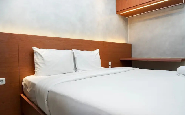Relaxing Studio Puri Mansion Apartment