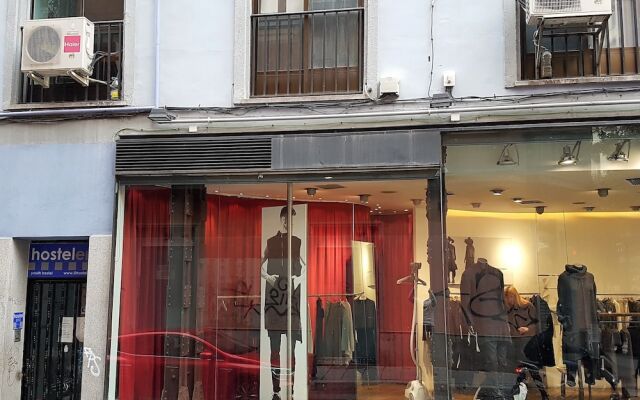 Hostel Era вид на фасад