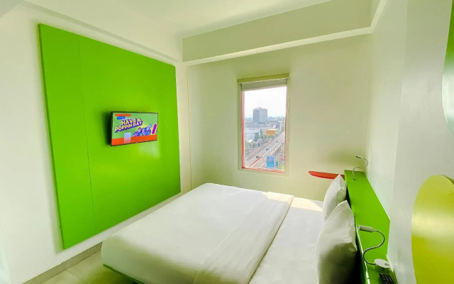 POP! Hotel Solo