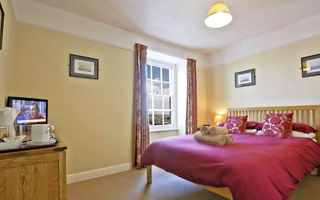 Seaview Inn