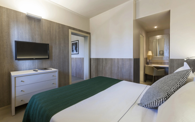 Living Hotel