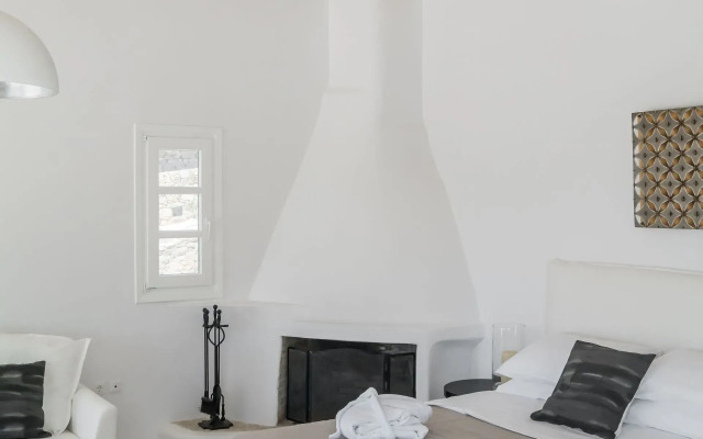 Capo Di Mykonos Resort