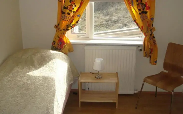 Guesthouse Hlidarás