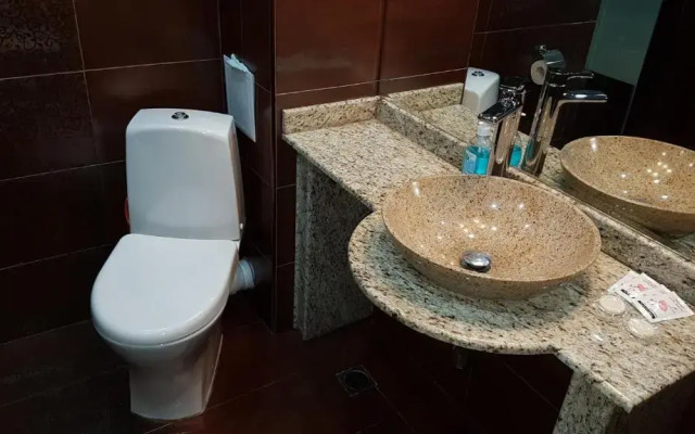 Yana Apartments