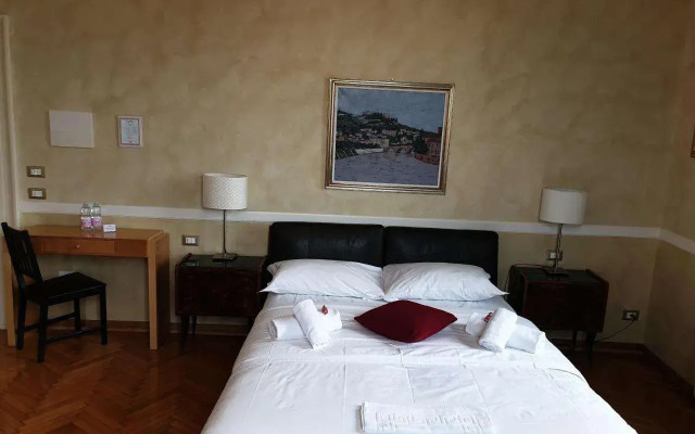 Lady Verona Residence
