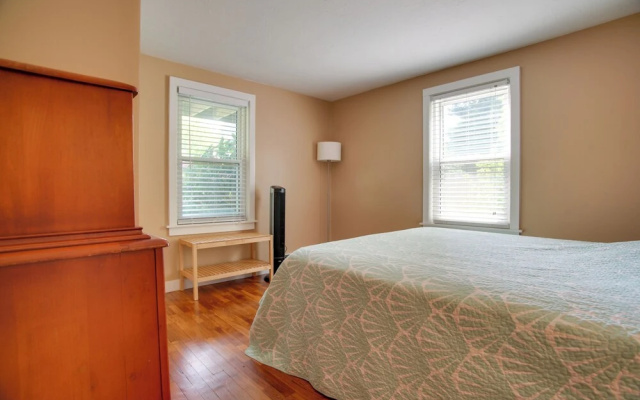 < 1 Mi to Beach: Family-friendly Falmouth Home!