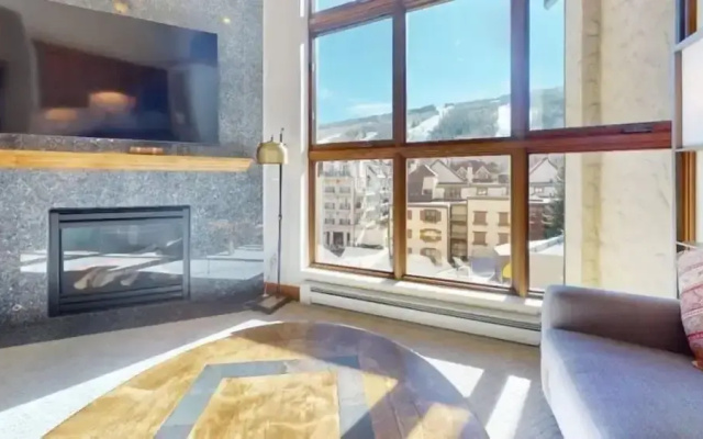 Lionshead Village Landmark Condos 3 Bedroom