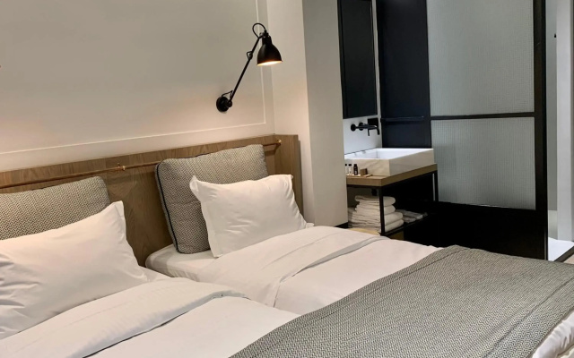 Niki Athens Hotel