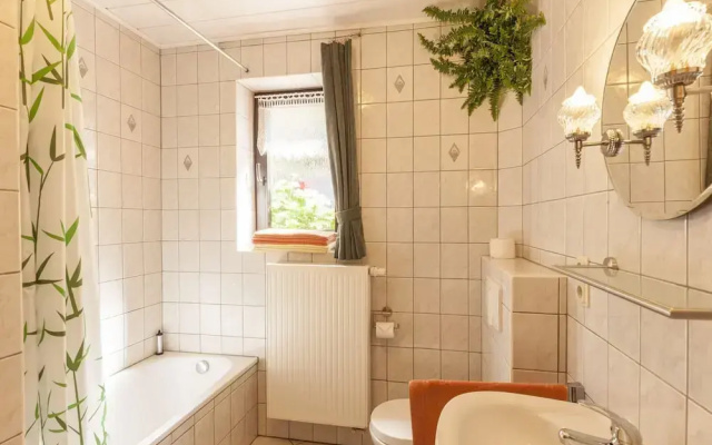 Cosy Apartment in Hallenberg Near Centre