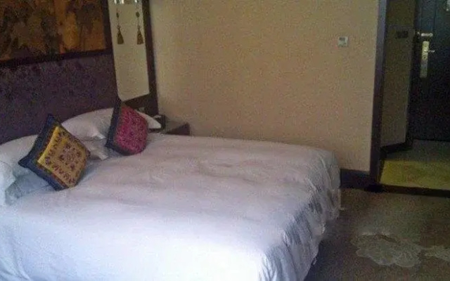 Yuntianlou Holiday Royal Hotel