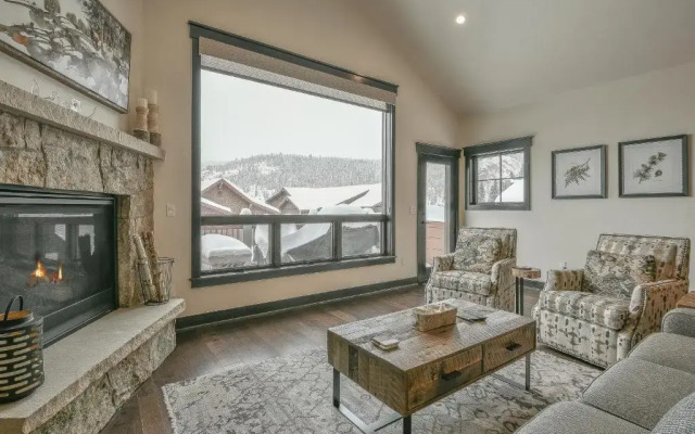 Alders 46 Outpost Dr