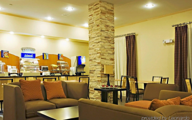 Holiday Inn Express & Suites Borger by IHG