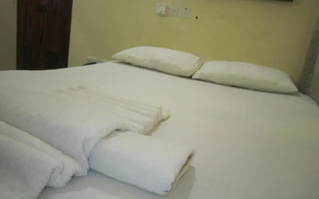 FQ Village Hotel