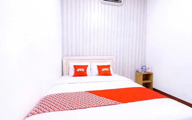 Kasmaran Guest House by OYO Rooms