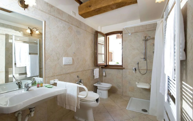 Villa in Cannara With Assisi Views