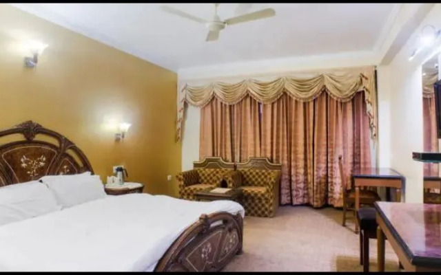 Hotel Park Paradise Manali