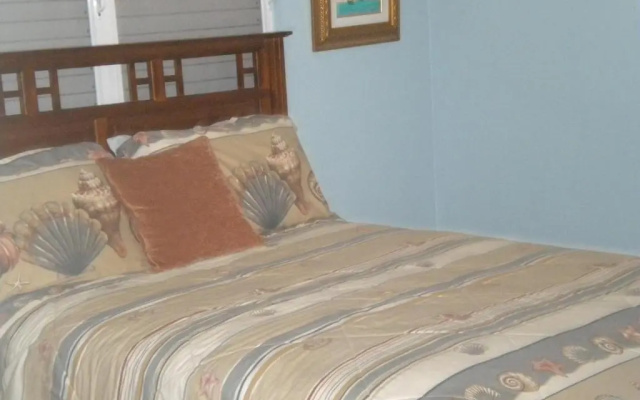 Isabela Beach Court 744