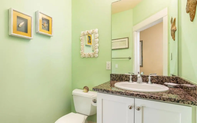 Harrisons Hideaway by Tybee Vacation Rentals