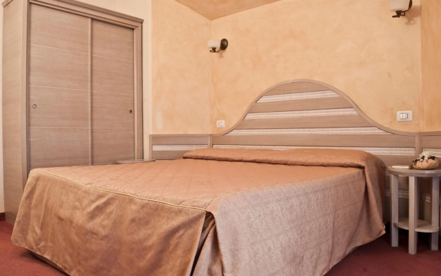 Hotel Nedy