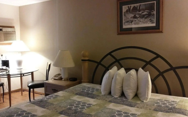 Lodge at Leathem Smith