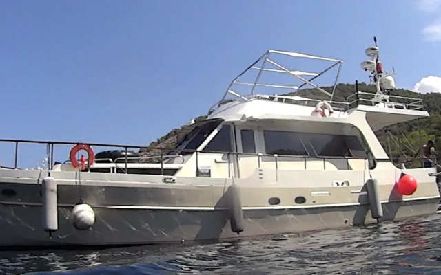 Dream House Boat