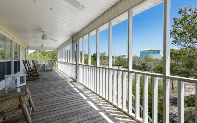 Casa Crockett by Meyer Vacation Rentals