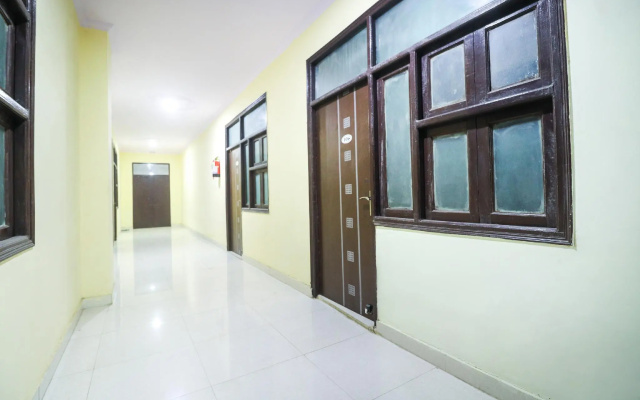 OYO 41586 Hotel Sunrise Inn