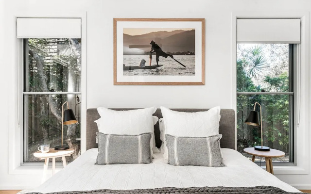 A PERFECT STAY - Shore Beats Work