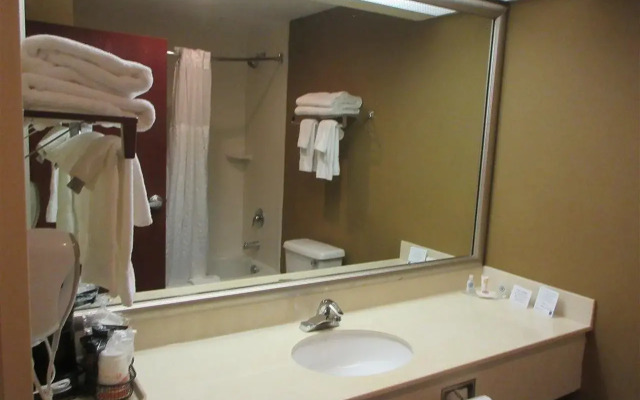 Comfort Inn & Suites Lantana - West Palm Beach South