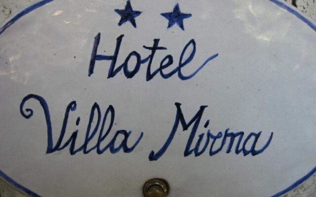 Отель Villa Mirna Римини вид на фасад