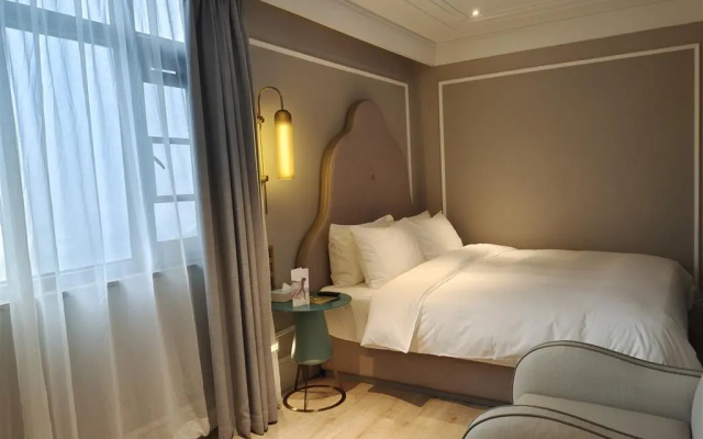 Mercure Nanchang Tengwang Pavilion