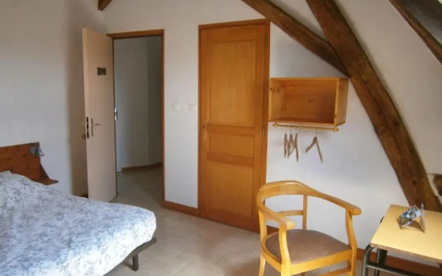 Chambres & Table d'hôtes La Tour de Giry