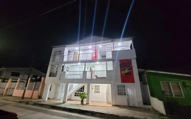 El Hostal By Pochet