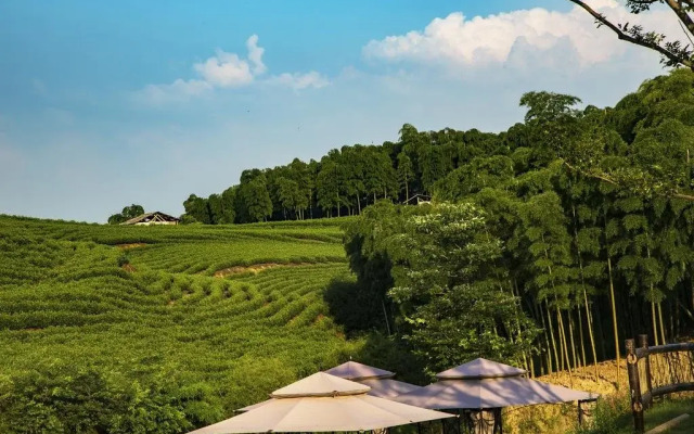 Xisai Shanqian Vacation Hotel
