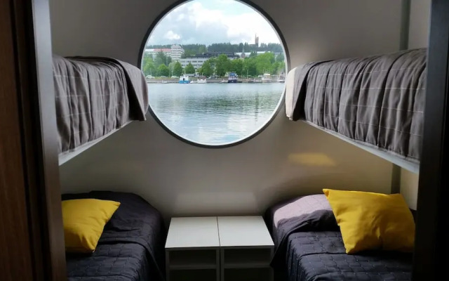 Houseboat Jyväskylä