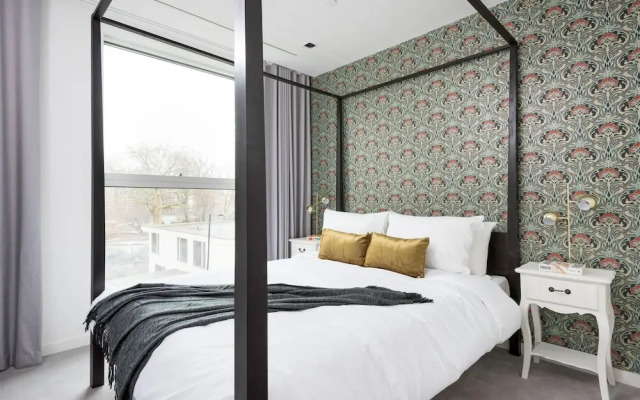Sonder — Aird House