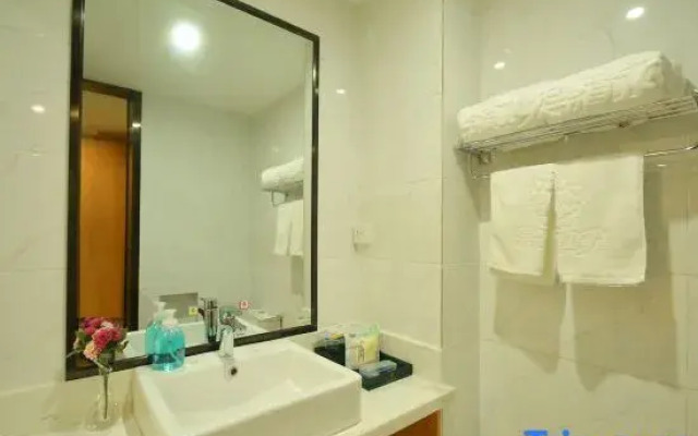 Guoling No.19 Hotel (Zhengzhou Erqi Square Railway Station)