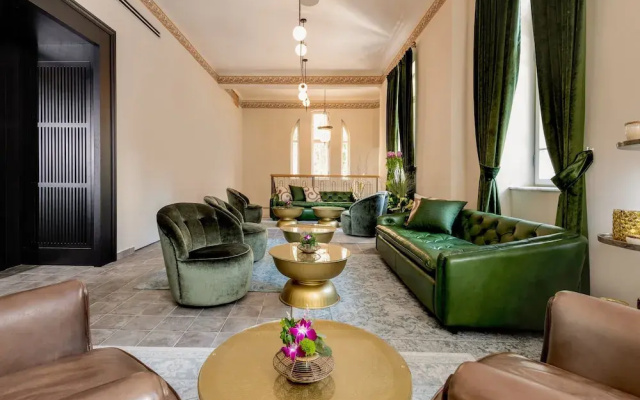Bachar House - FATTAL COLORS