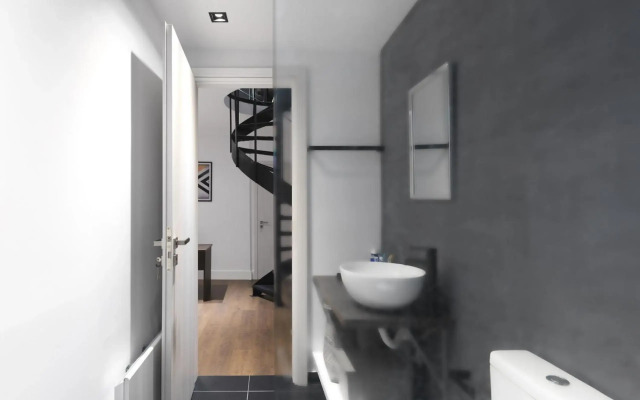 200 Mb fibre remote workers' Dreamhouse