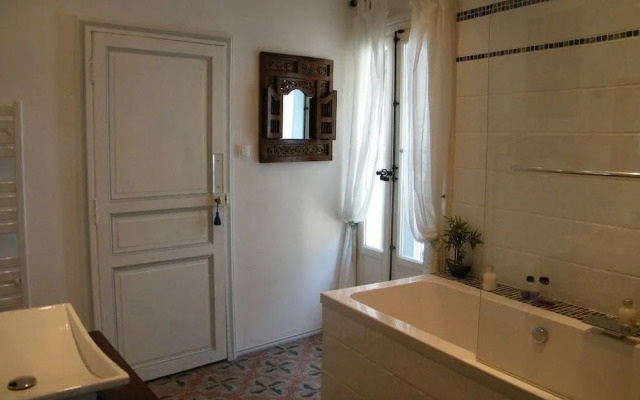 La Maison De Rose