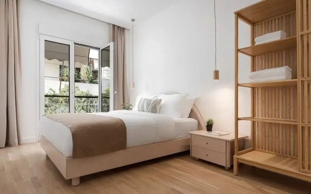 Athenian Hillside Residence