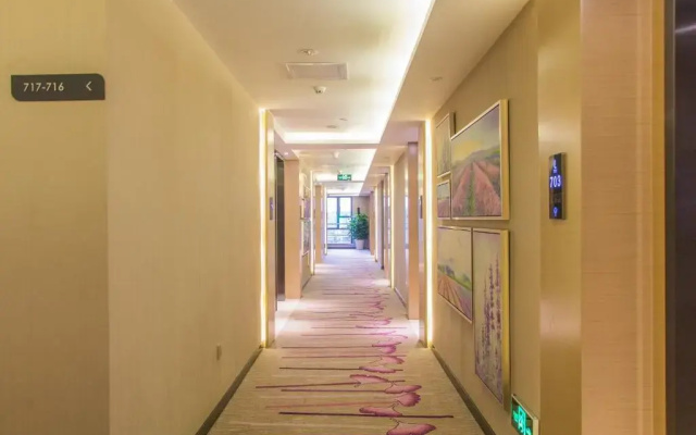 Lavande Hotel Wenchong Branch