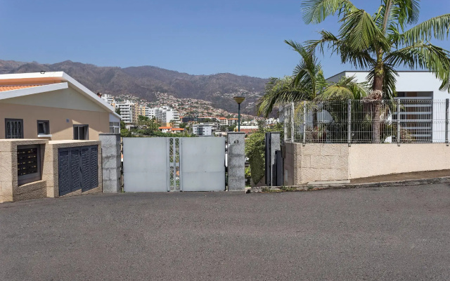 Virtudes I, luxury holidays in the city of Funchal