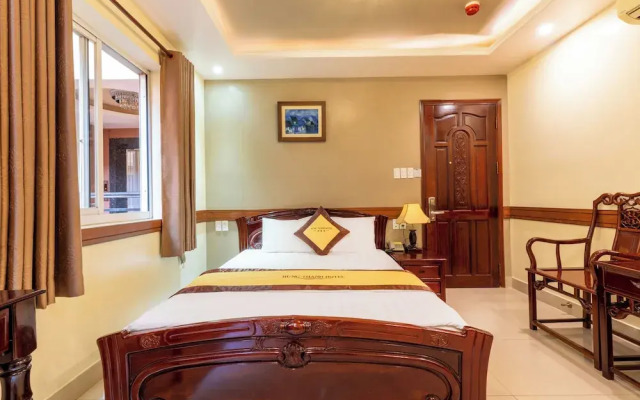 Hung Thanh Airport Hotel
