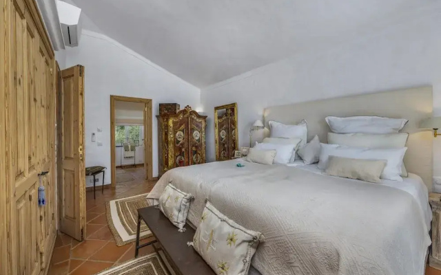Almancil Seaview Countrystyle Charm Villa
