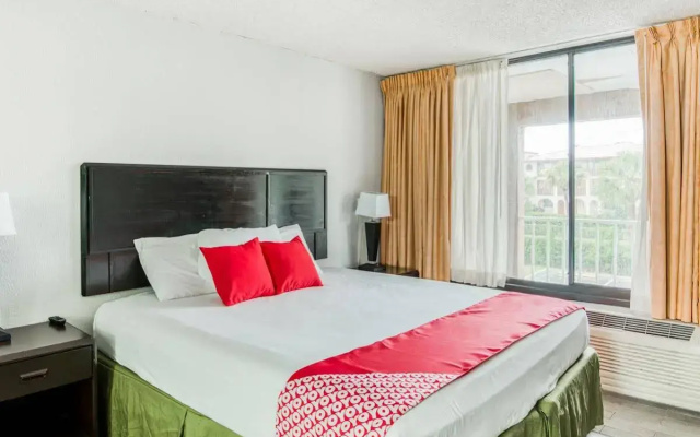 OYO Hotel Kissimmee West