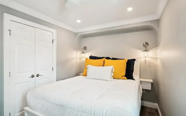 Sandpiper Cove 1115 3 Bedroom Condo by RedAwning